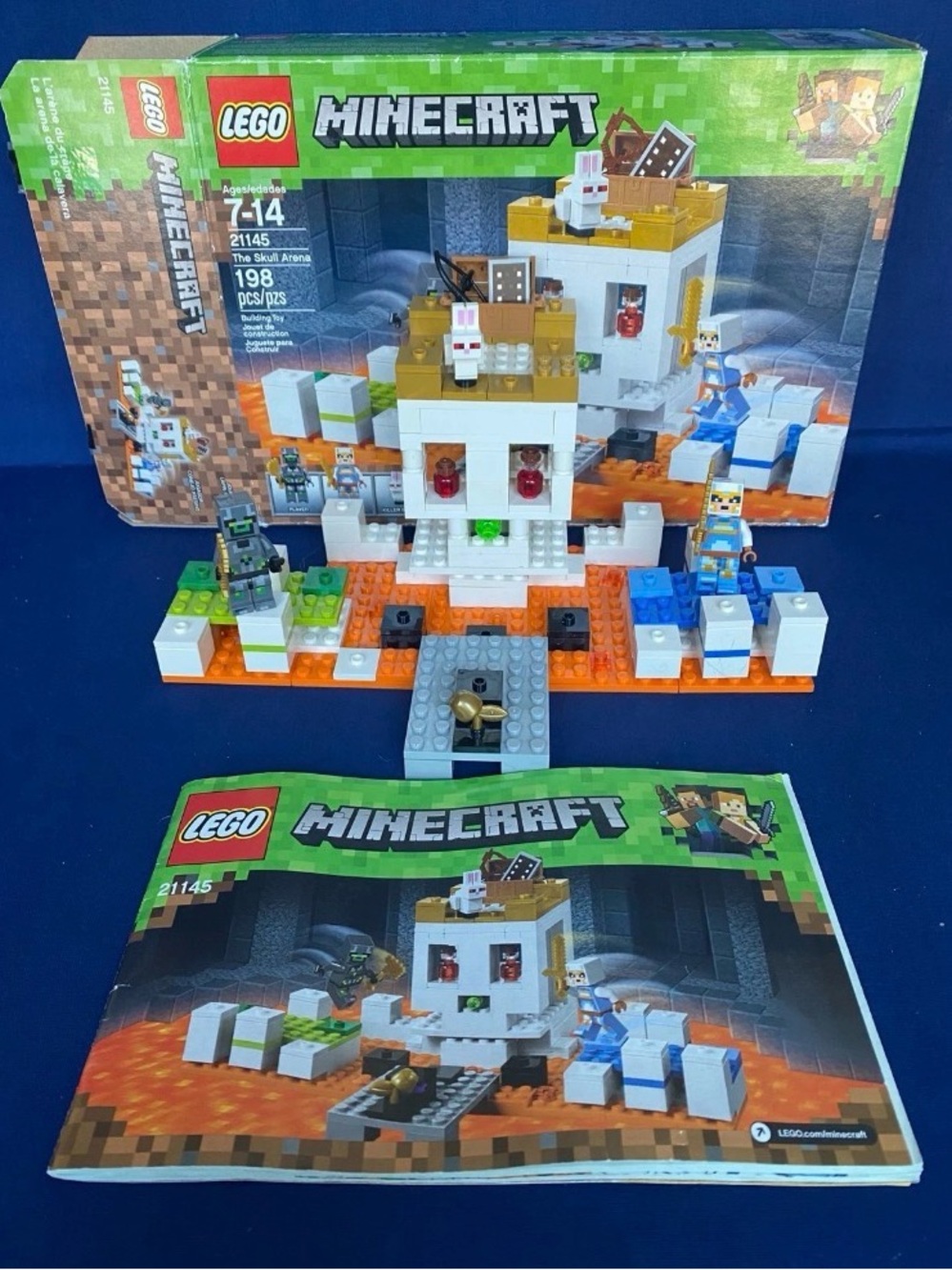 LEGO Minecraft The Skull Arena (#21145) - 100% Build Complete with Box & Manual